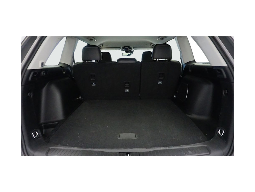 Thumbnail: 2023 Jeep Grand Cherokee - 15