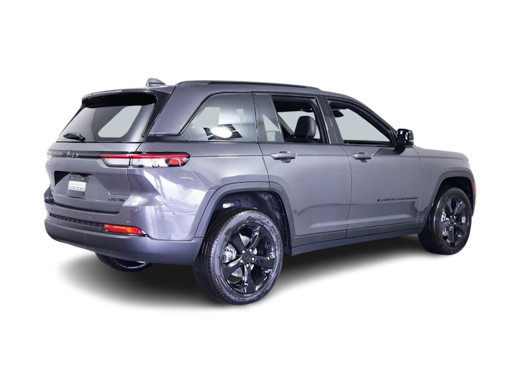 Thumbnail: 2025 Jeep Grand Cherokee - 19