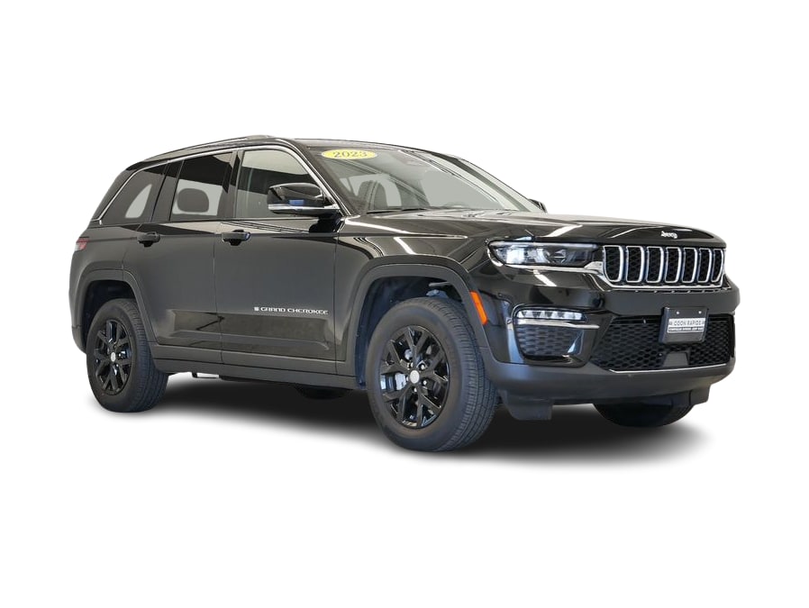 Thumbnail: 2023 Jeep Grand Cherokee - 50