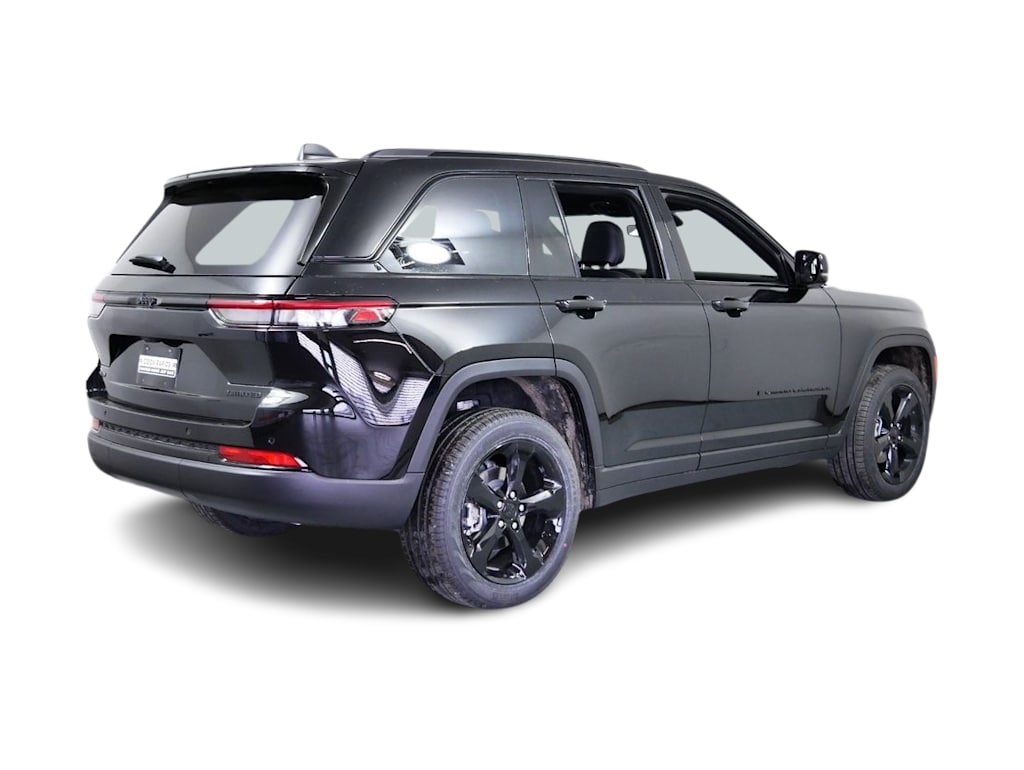 Thumbnail: 2025 Jeep Grand Cherokee - 18