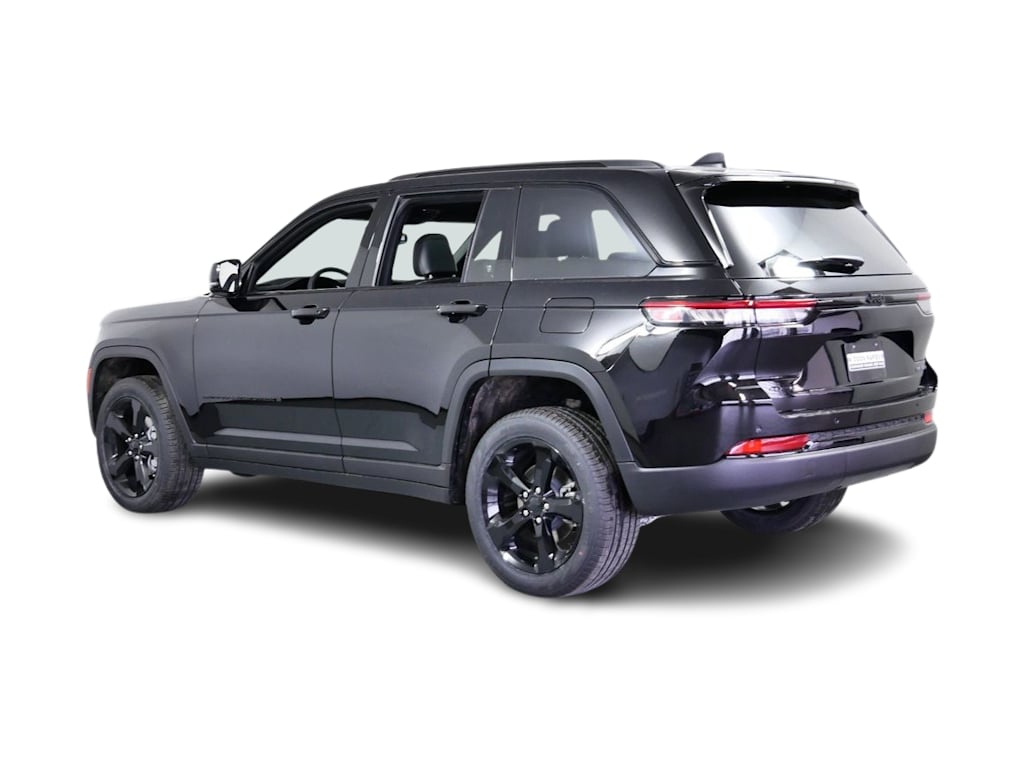 Thumbnail: 2025 Jeep Grand Cherokee - 4
