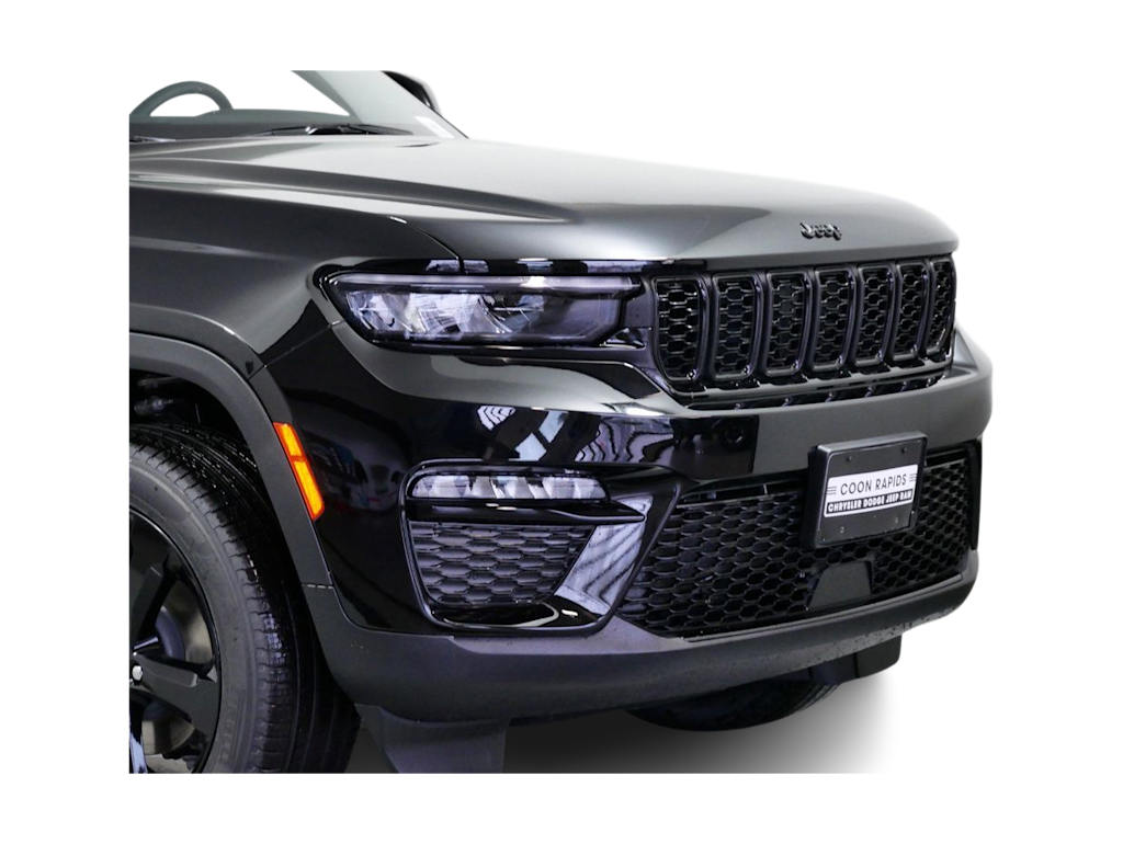 Thumbnail: 2024 Jeep Grand Cherokee - 6