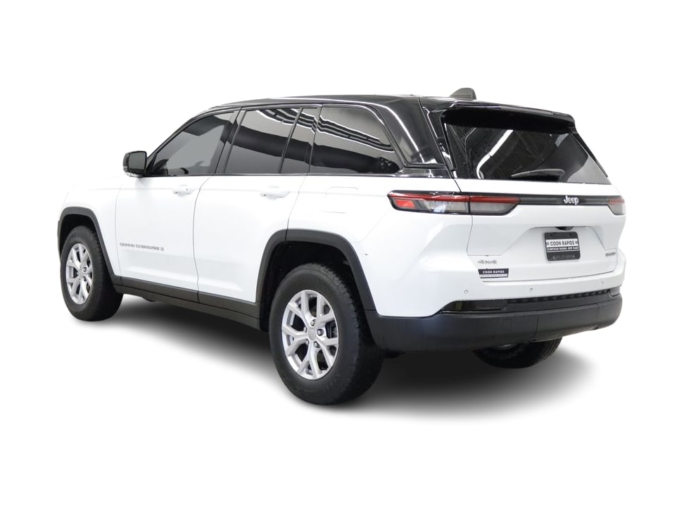 Thumbnail: 2022 Jeep Grand Cherokee - 4