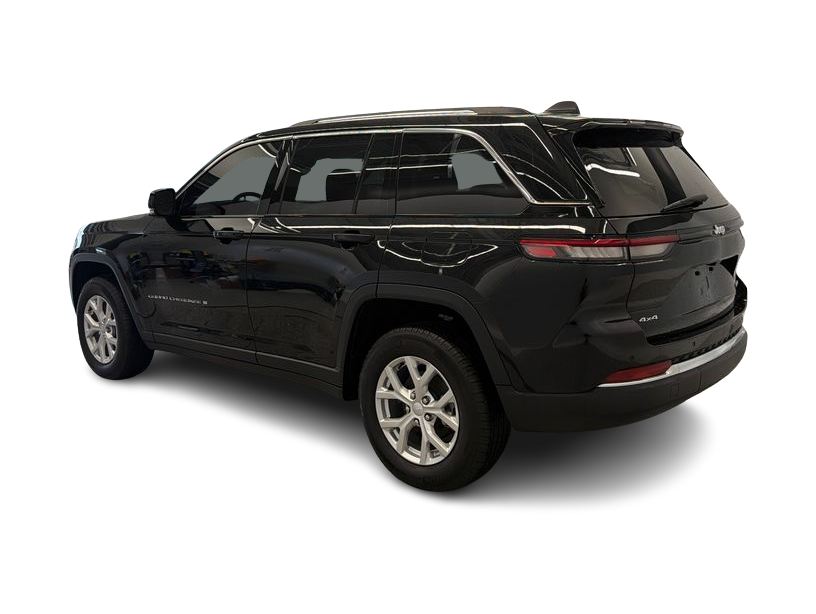 Thumbnail: 2023 Jeep Grand Cherokee - 20