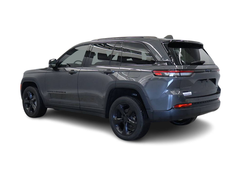 Thumbnail: 2024 Jeep Grand Cherokee - 4