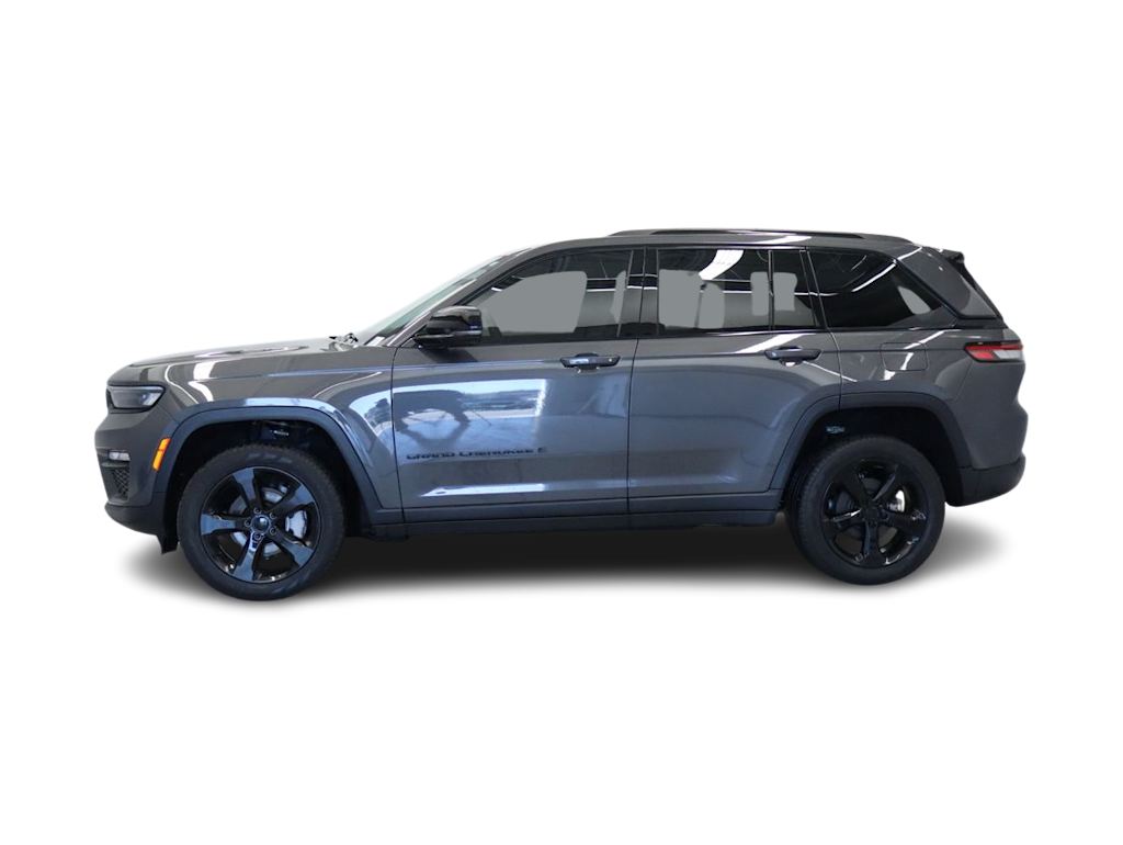 Thumbnail: 2024 Jeep Grand Cherokee - 3