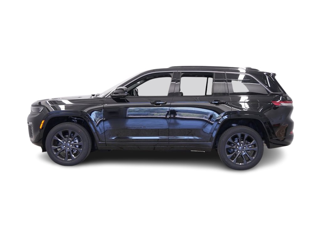 Thumbnail: 2026 Jeep Grand Cherokee - 3