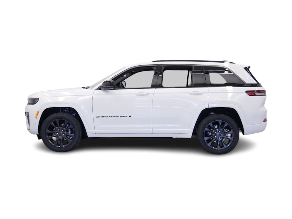 Thumbnail: 2026 Jeep Grand Cherokee - 3