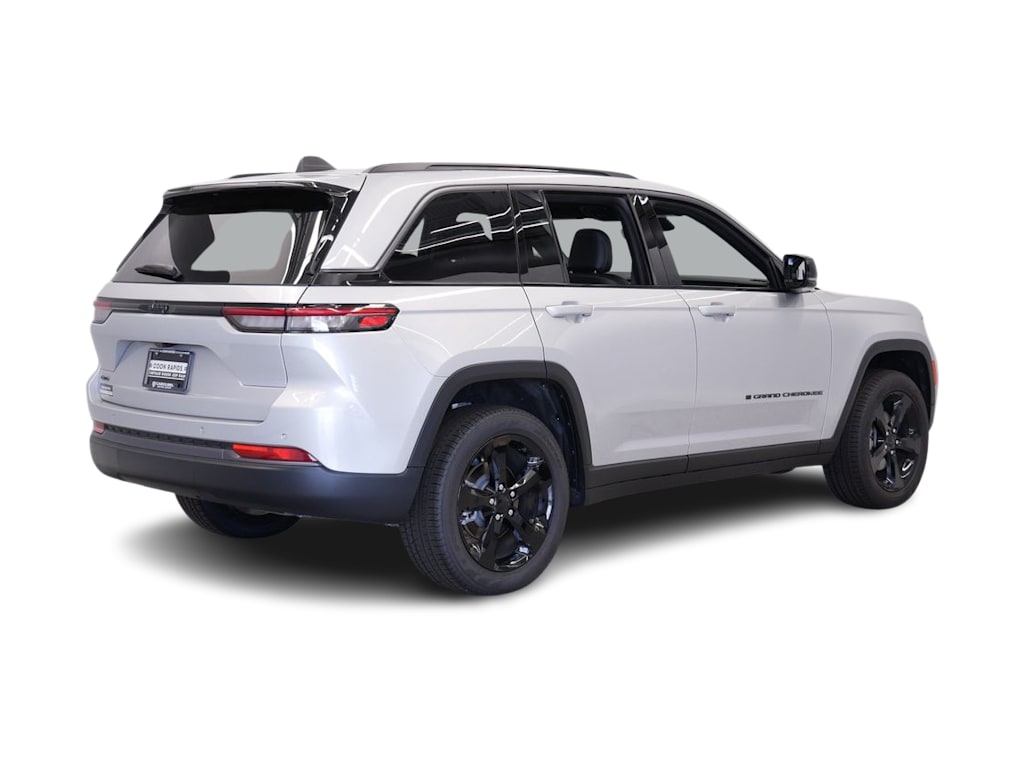 Thumbnail: 2026 Jeep Grand Cherokee - 16
