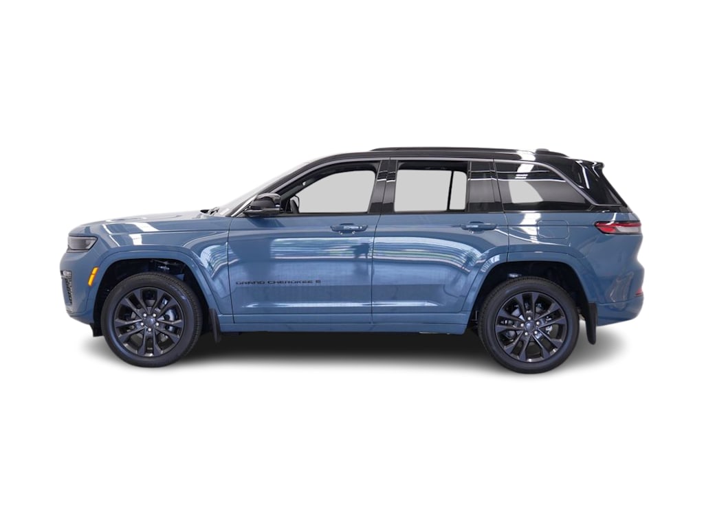 Thumbnail: 2026 Jeep Grand Cherokee - 3