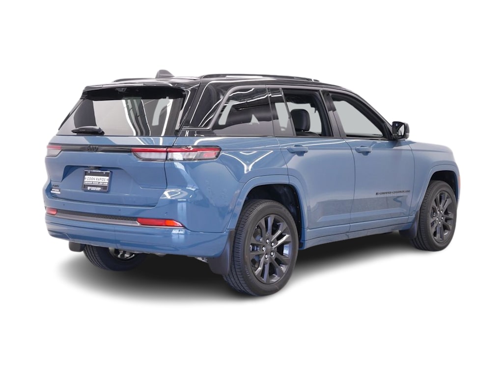 Thumbnail: 2026 Jeep Grand Cherokee - 16
