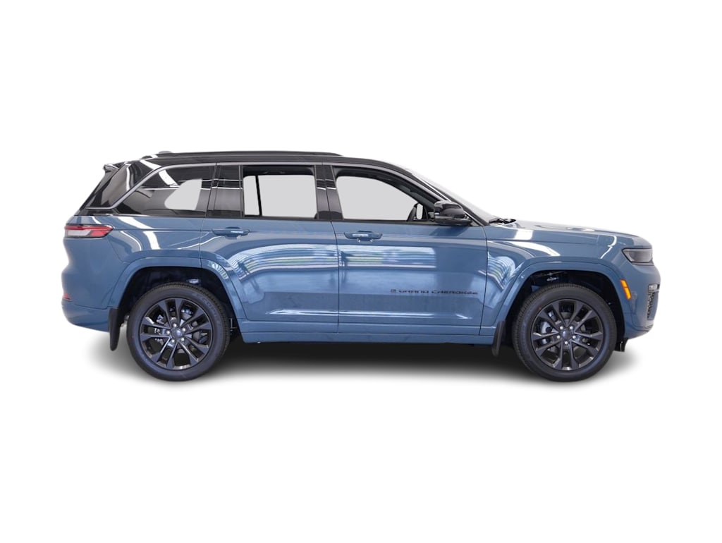 Thumbnail: 2026 Jeep Grand Cherokee - 17