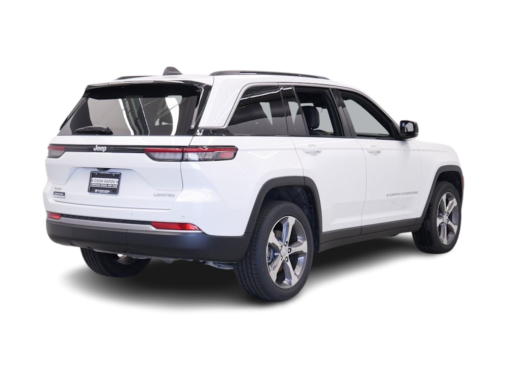 Thumbnail: 2026 Jeep Grand Cherokee - 16
