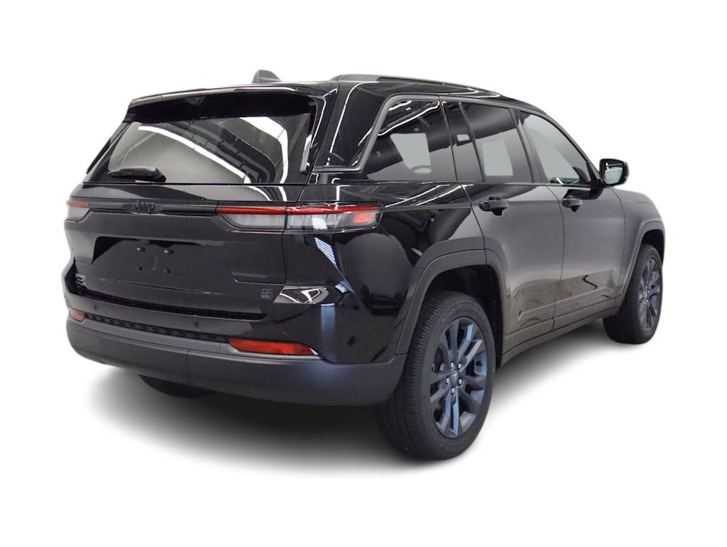 Thumbnail: 2026 Jeep Grand Cherokee - 23