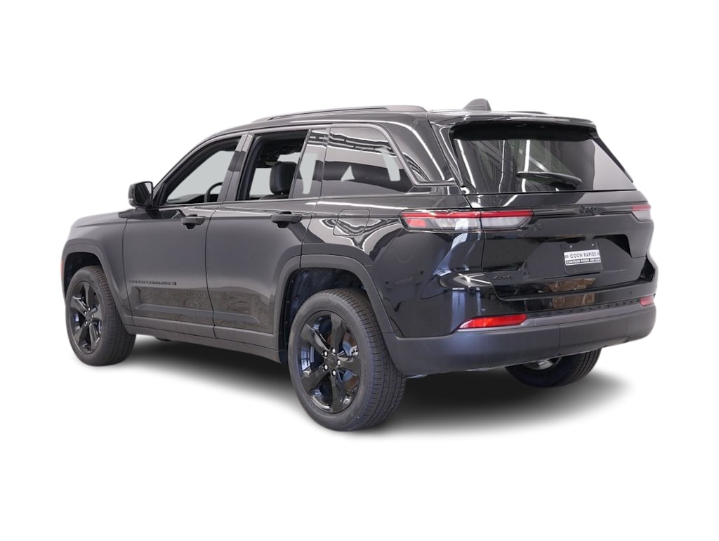Thumbnail: 2026 Jeep Grand Cherokee - 4