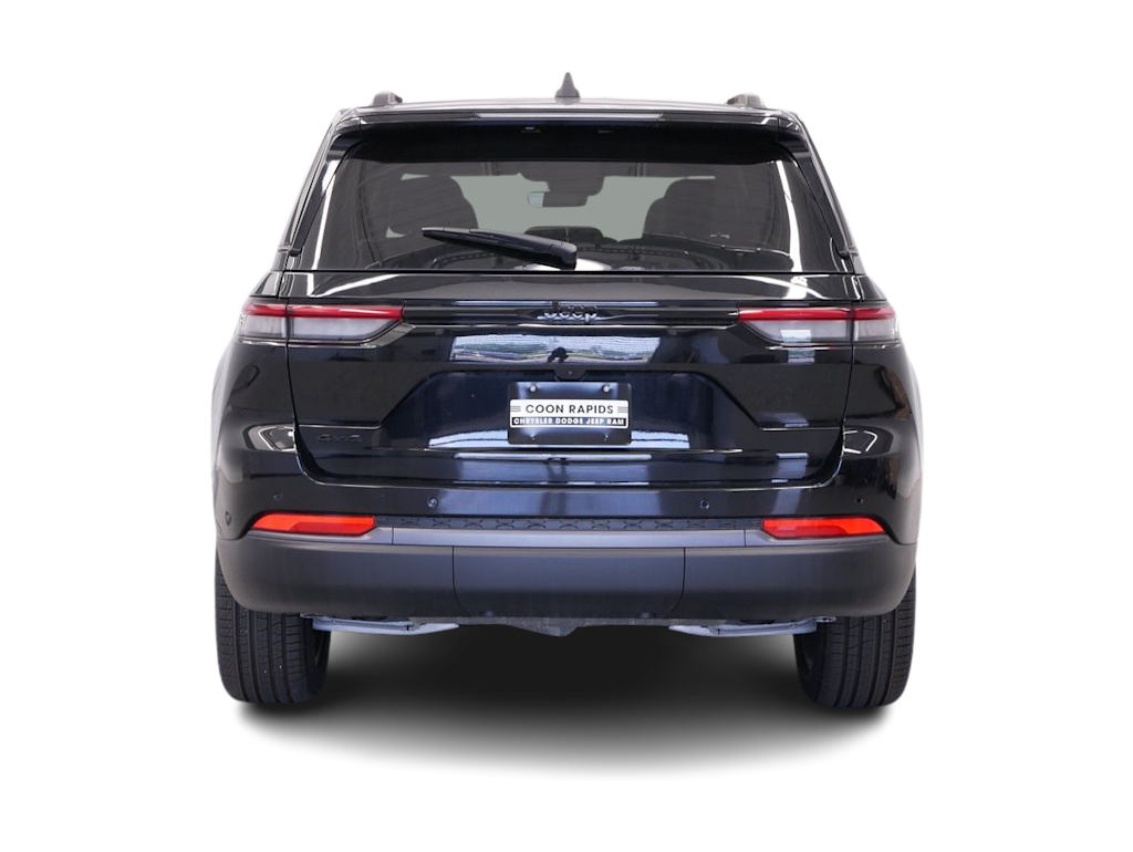 Thumbnail: 2026 Jeep Grand Cherokee - 5