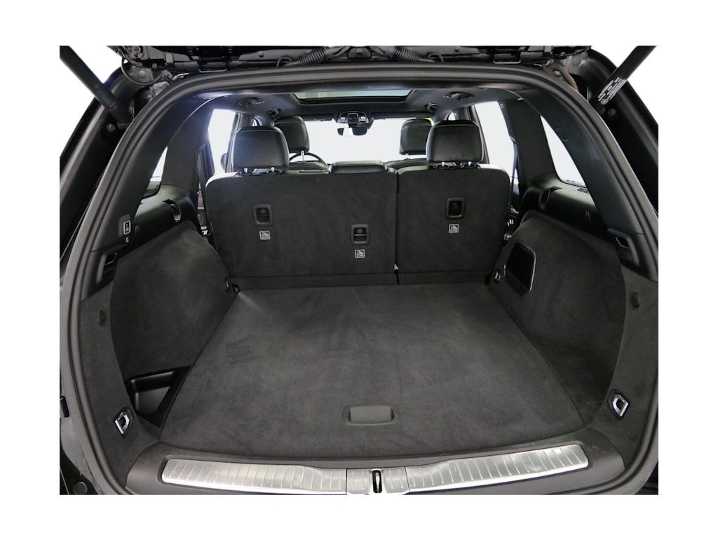 Thumbnail: 2022 Jeep Grand Cherokee - 17