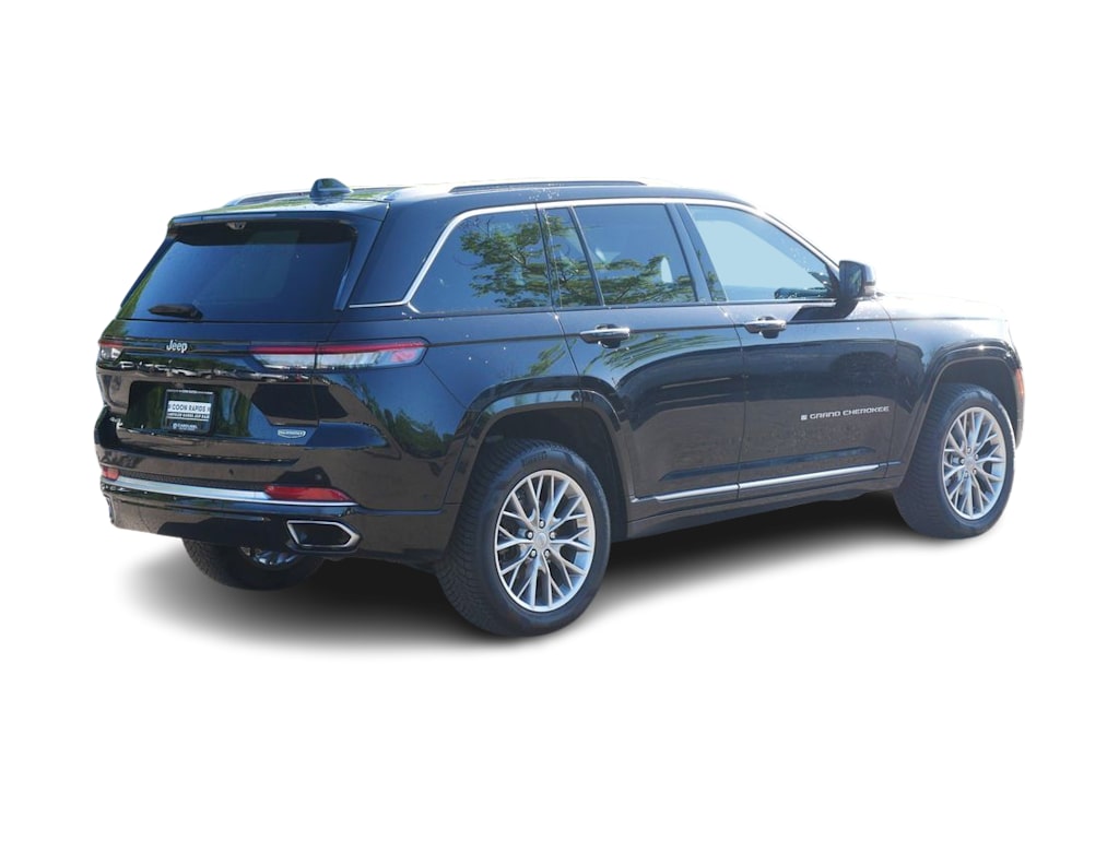 Thumbnail: 2023 Jeep Grand Cherokee - 16