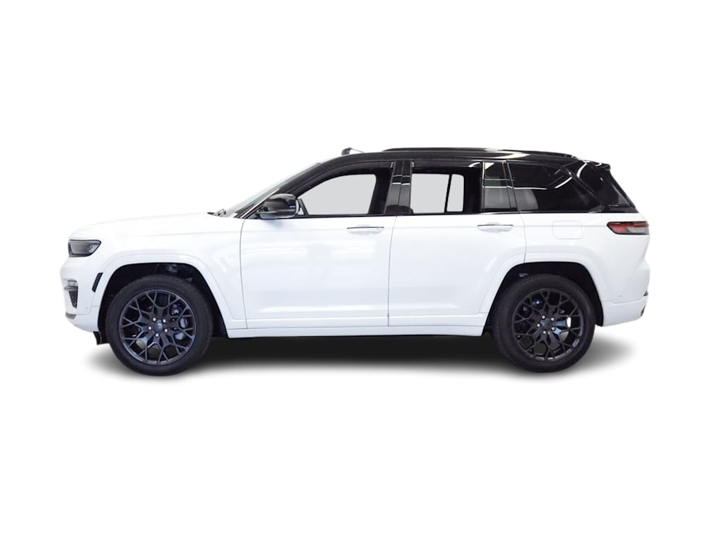Thumbnail: 2025 Jeep Grand Cherokee - 3