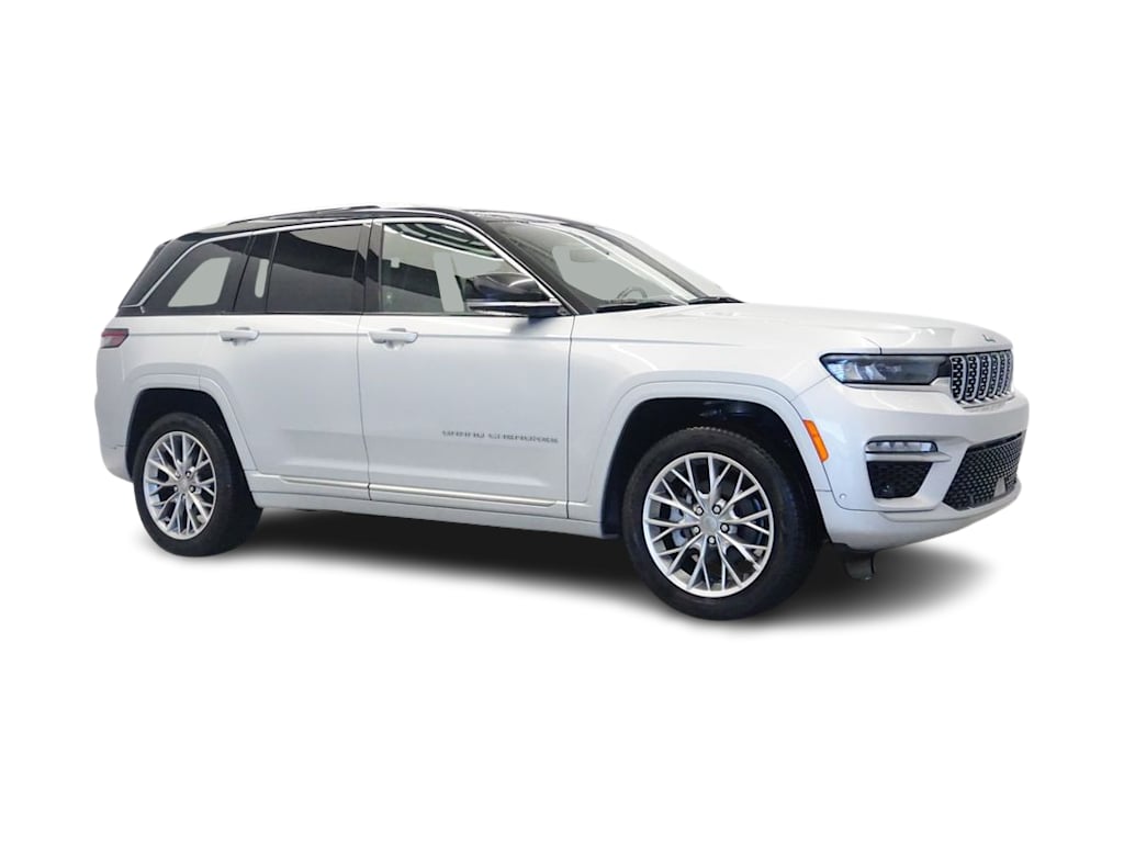 Thumbnail: 2022 Jeep Grand Cherokee - 18