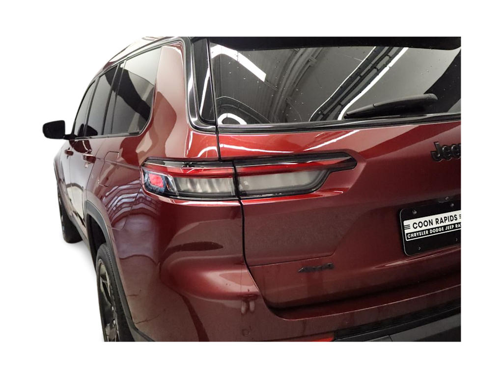Thumbnail: 2023 Jeep Grand Cherokee L - 24