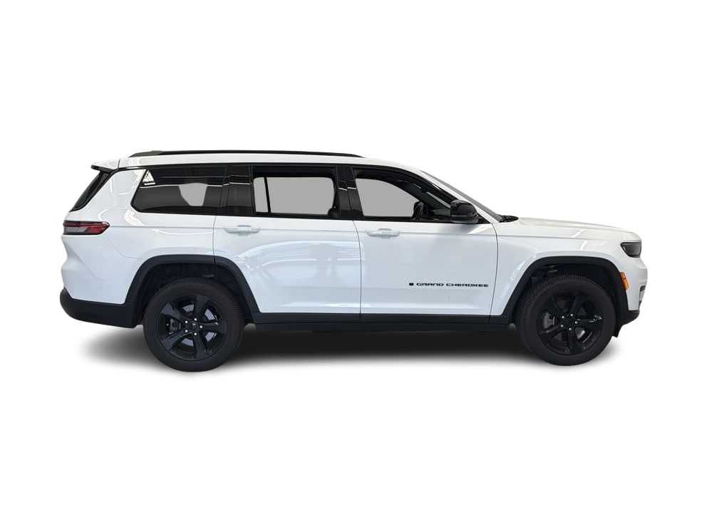 Thumbnail: 2022 Jeep Grand Cherokee L - 18
