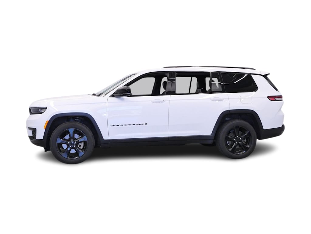 Thumbnail: 2022 Jeep Grand Cherokee L - 3