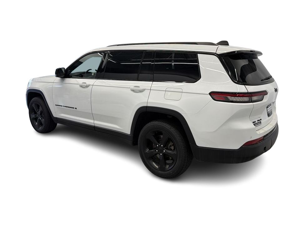 Thumbnail: 2023 Jeep Grand Cherokee L - 21