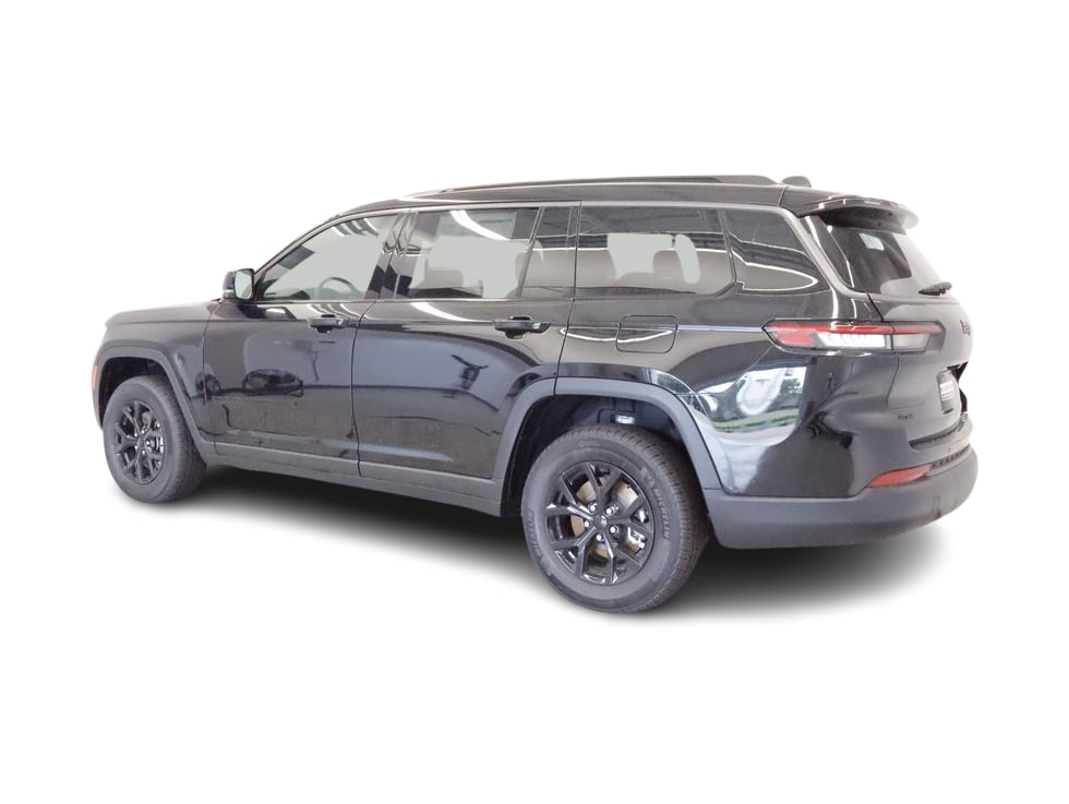 Thumbnail: 2026 Jeep Grand Cherokee L - 16