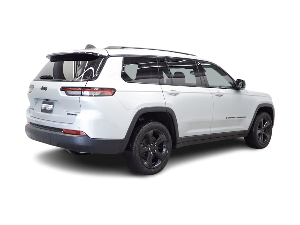 Thumbnail: 2023 Jeep Grand Cherokee L - 18
