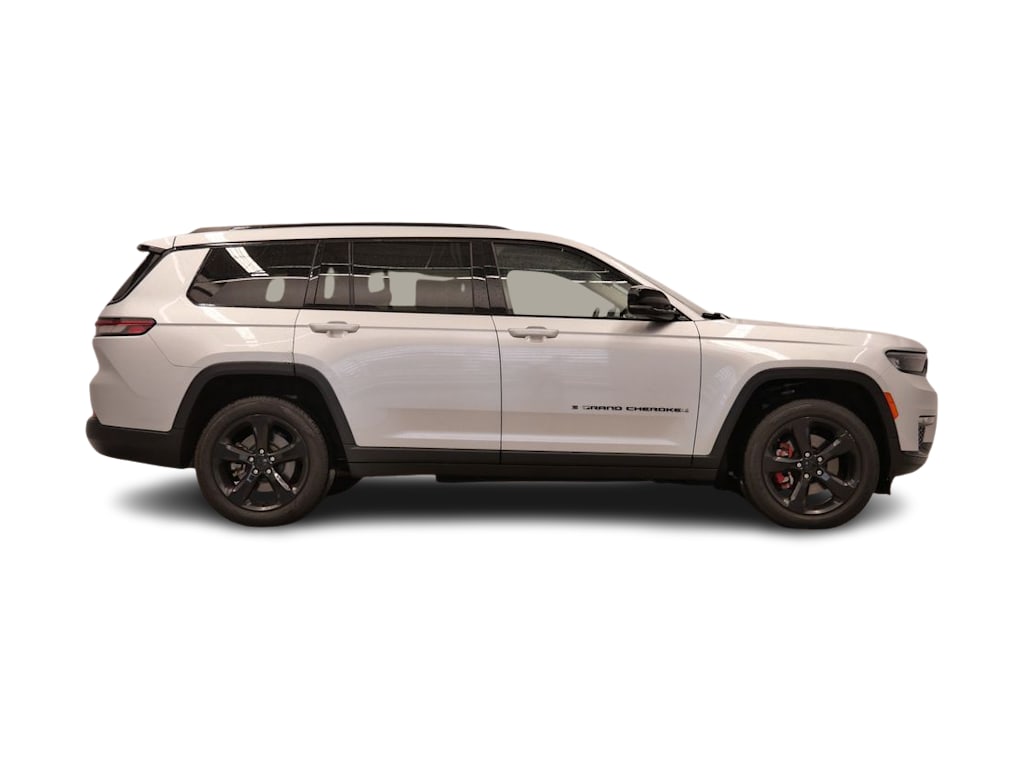 Thumbnail: 2022 Jeep Grand Cherokee L - 15