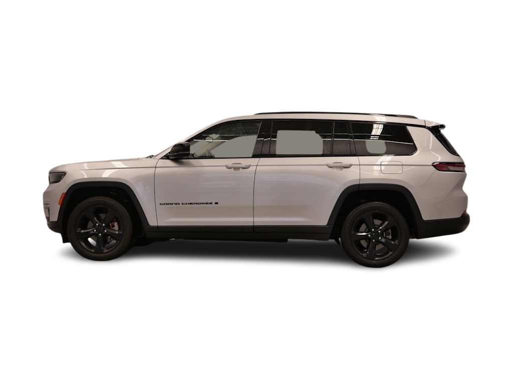 Thumbnail: 2022 Jeep Grand Cherokee L - 3