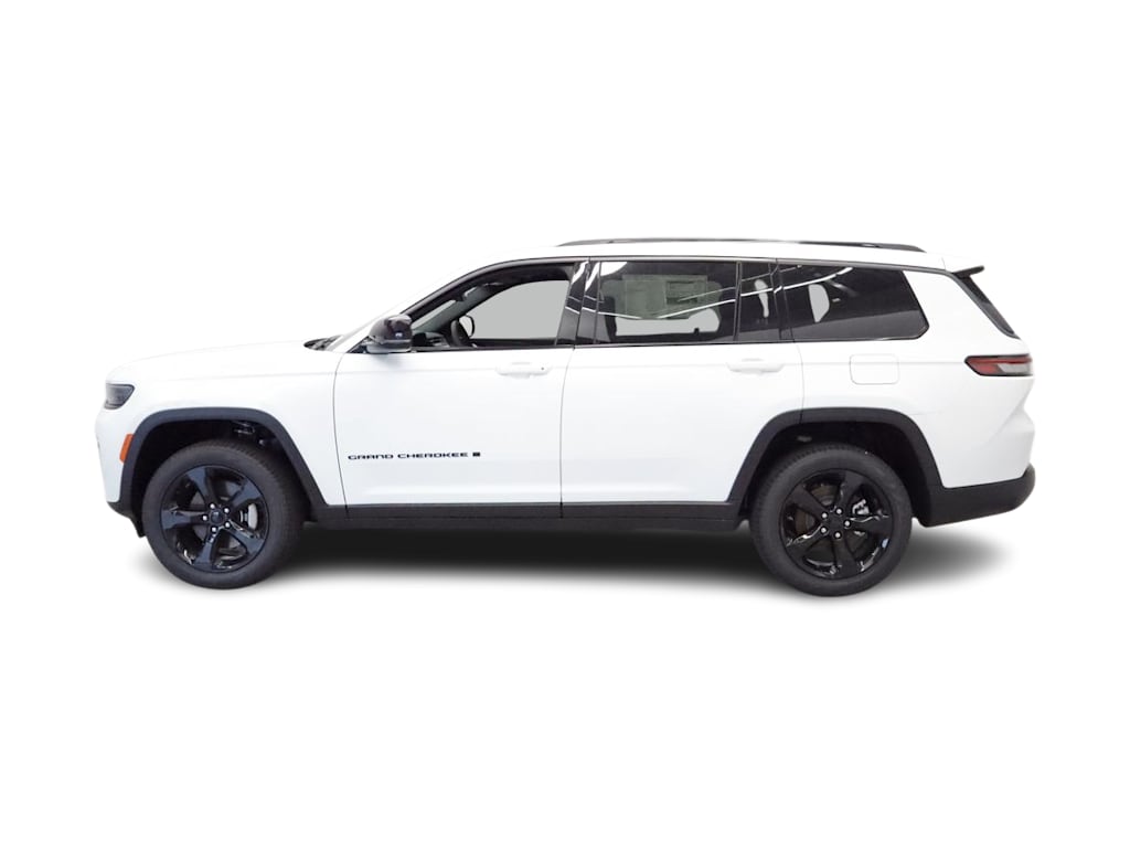 Thumbnail: 2026 Jeep Grand Cherokee L - 3