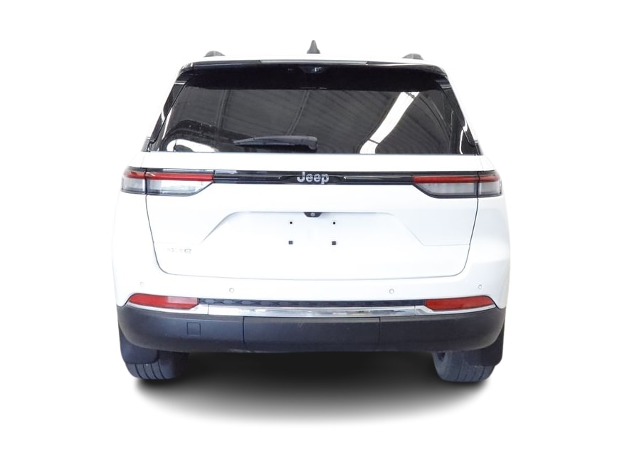 Thumbnail: 2022 Jeep Grand Cherokee - 5