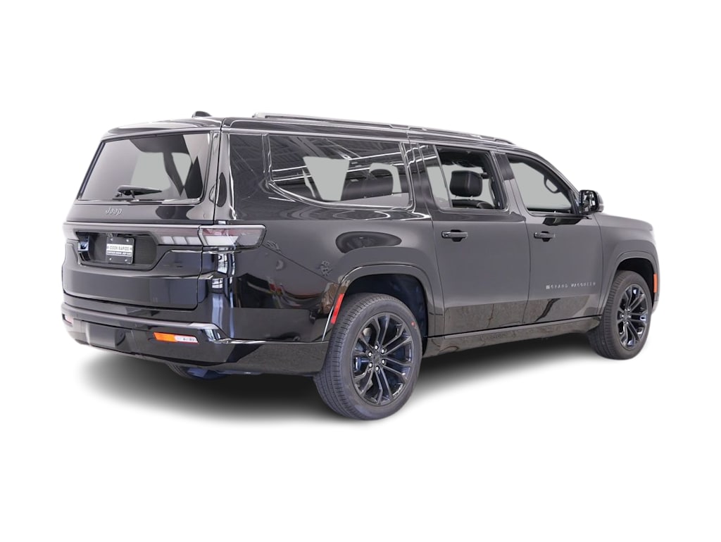 Thumbnail: 2026 Jeep Grand Wagoneer L - 14