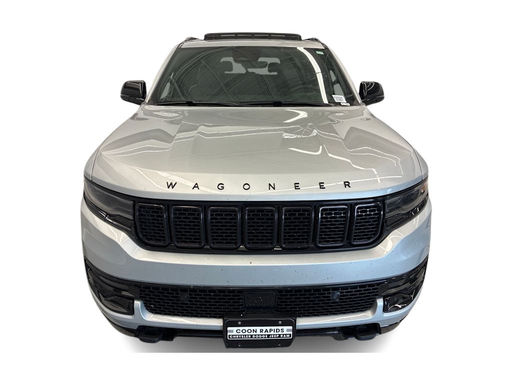 Thumbnail: 2023 Jeep Wagoneer - 17