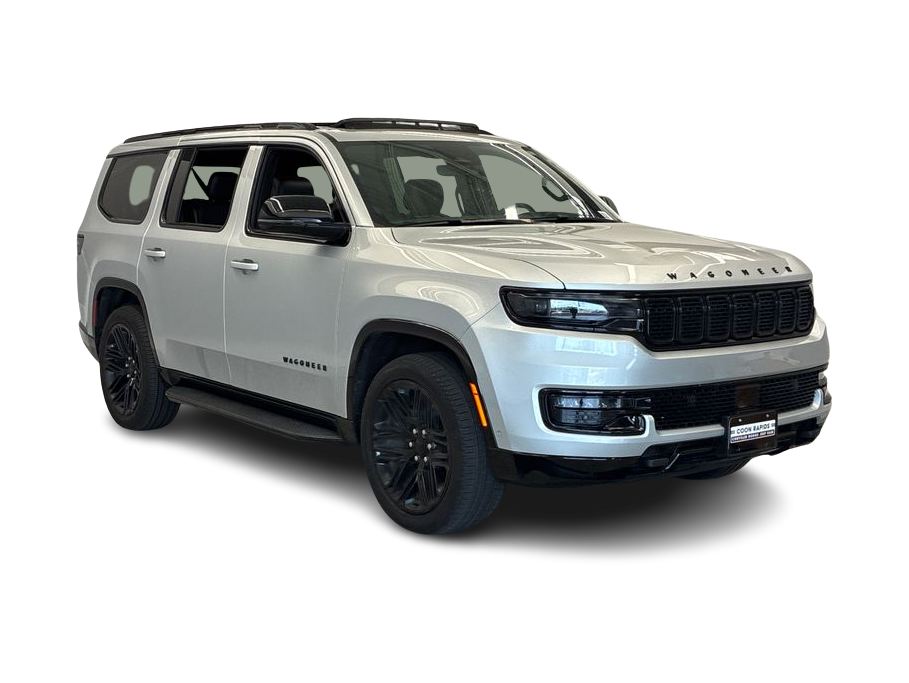 Thumbnail: 2023 Jeep Wagoneer - 15