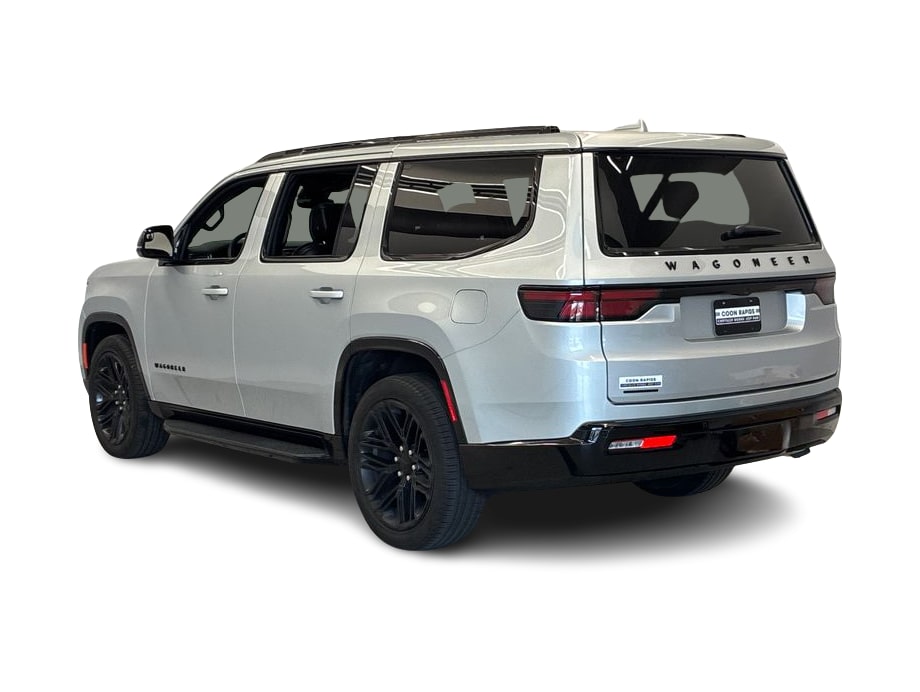 Thumbnail: 2023 Jeep Wagoneer - 4