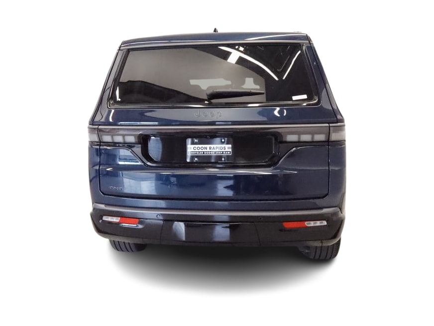 Thumbnail: 2026 Jeep Grand Wagoneer - 23