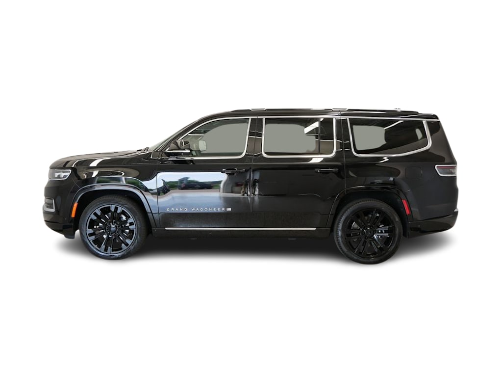 Thumbnail: 2023 Jeep Grand Wagoneer - 3