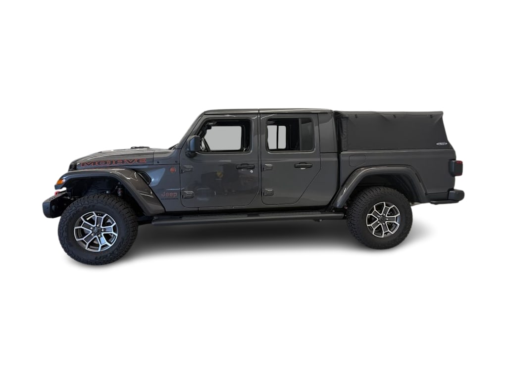 Thumbnail: 2024 Jeep Gladiator - 3