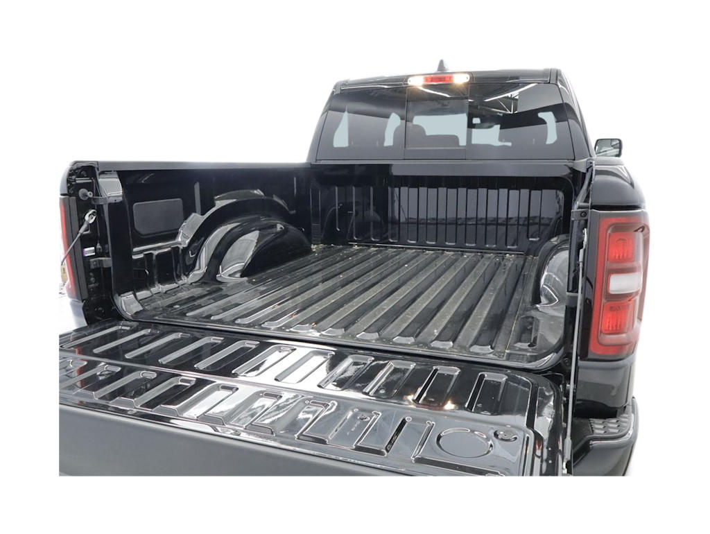 Thumbnail: 2026 RAM 1500 - 16