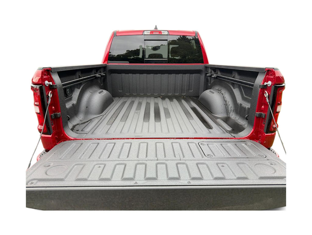 Thumbnail: 2026 RAM 1500 - 17