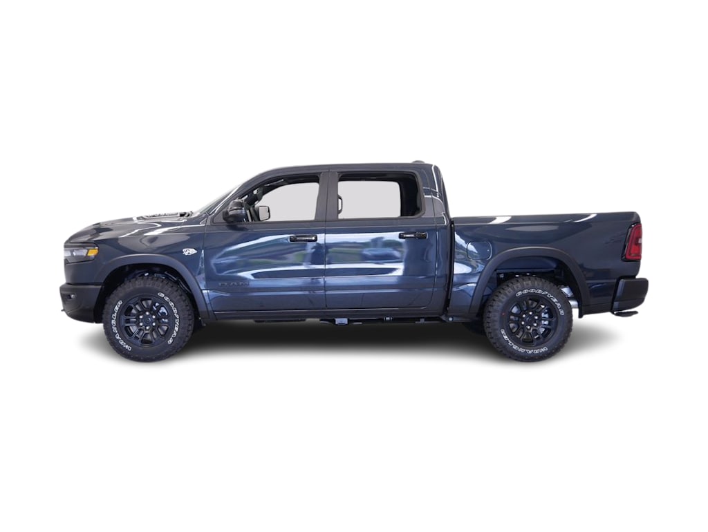 Thumbnail: 2026 RAM 1500 - 3