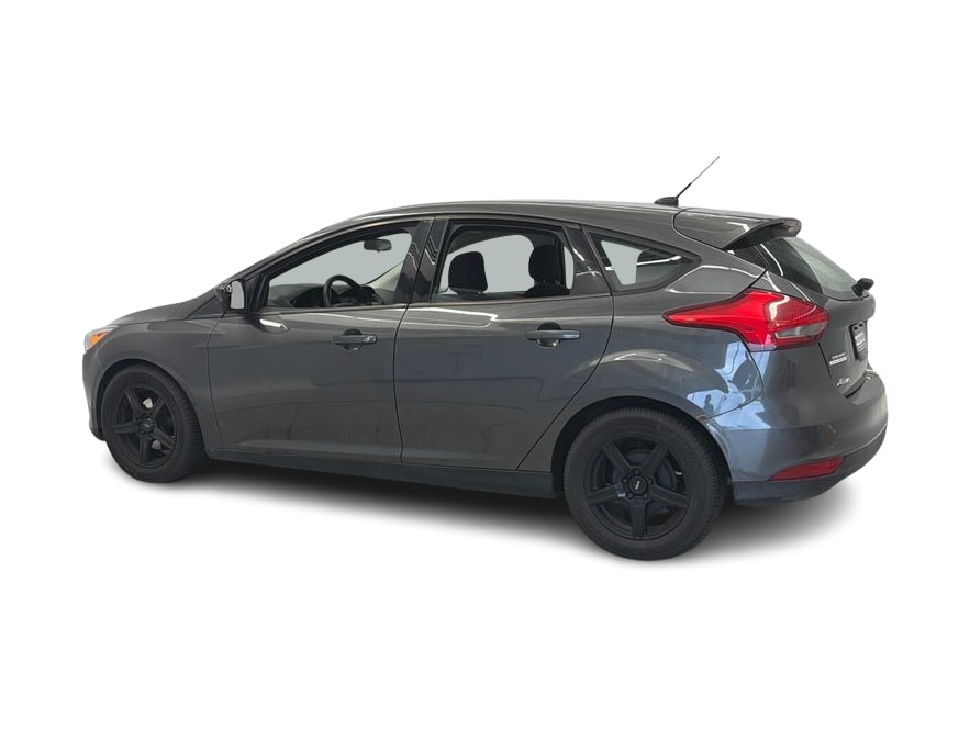 Thumbnail: 2018 Ford Focus - 17