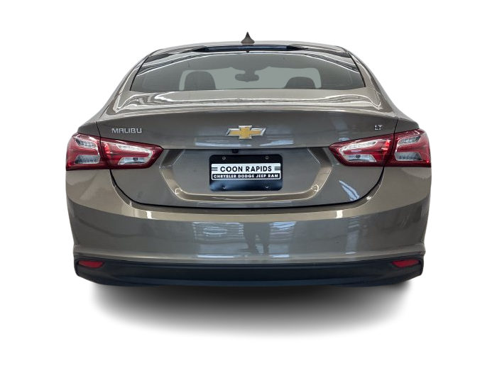 Thumbnail: 2020 Chevrolet Malibu - 4