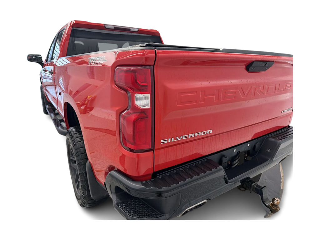 Thumbnail: 2020 Chevrolet Silverado 1500 - 3