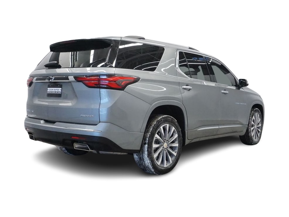 Thumbnail: 2023 Chevrolet Traverse - 17