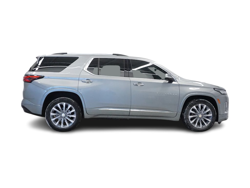 Thumbnail: 2023 Chevrolet Traverse - 18