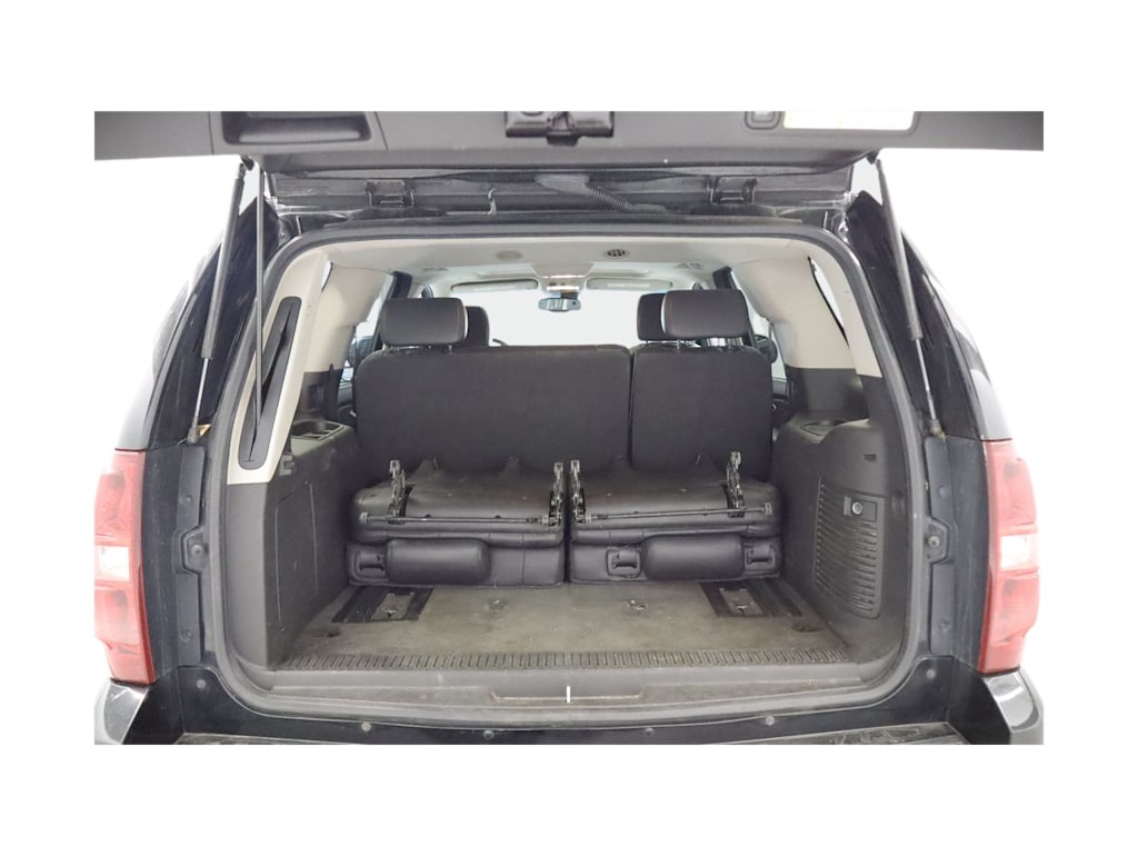 Thumbnail: 2008 Chevrolet Tahoe - 16